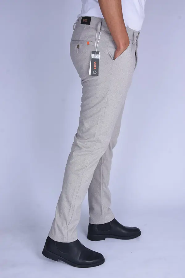 Pantalon BOSS  Slim FIT en coton, cachemire Light stretch Ref-BCX6001 ( Marron clair )